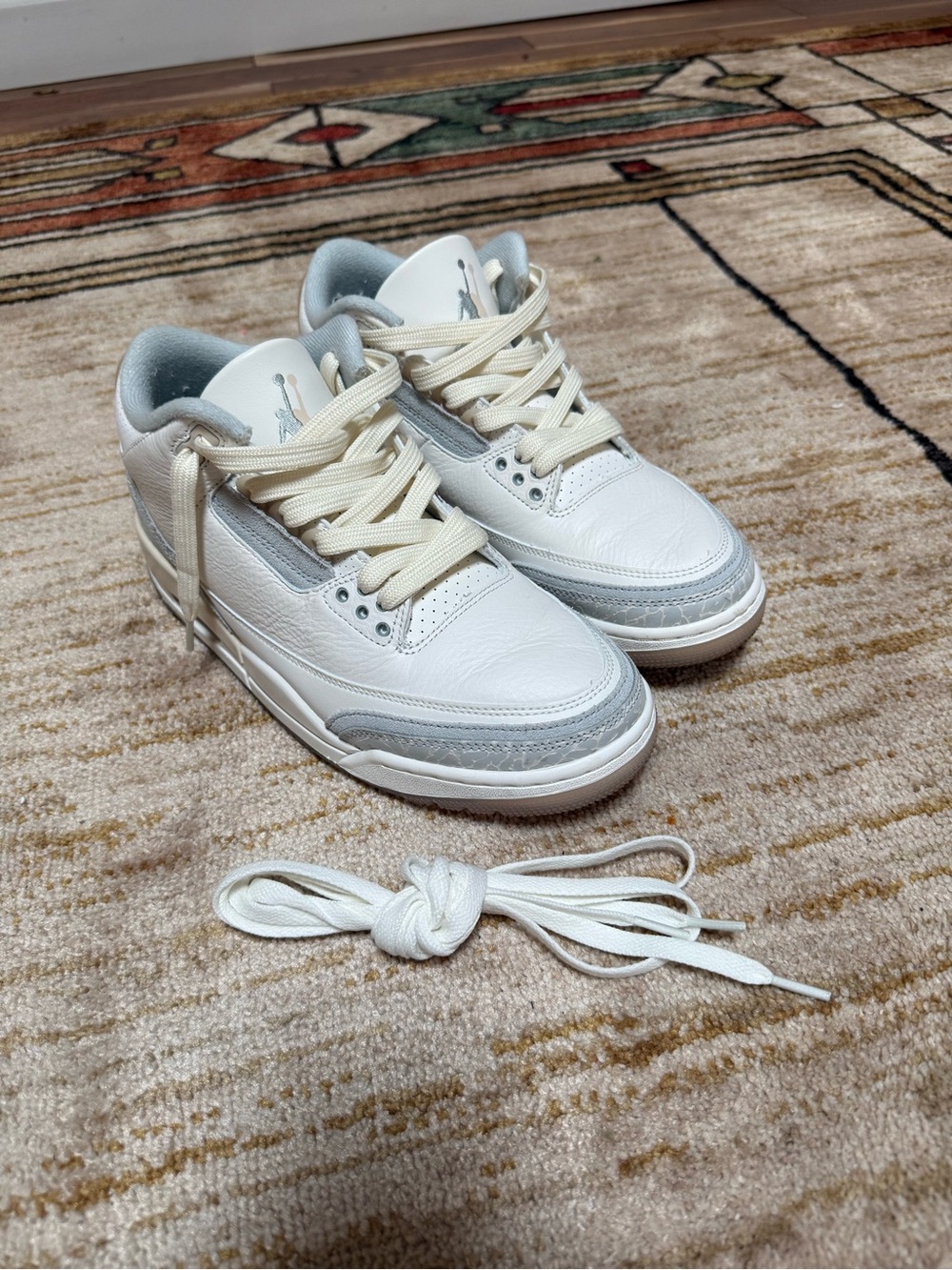 Jordan 3 - Craft Ivory